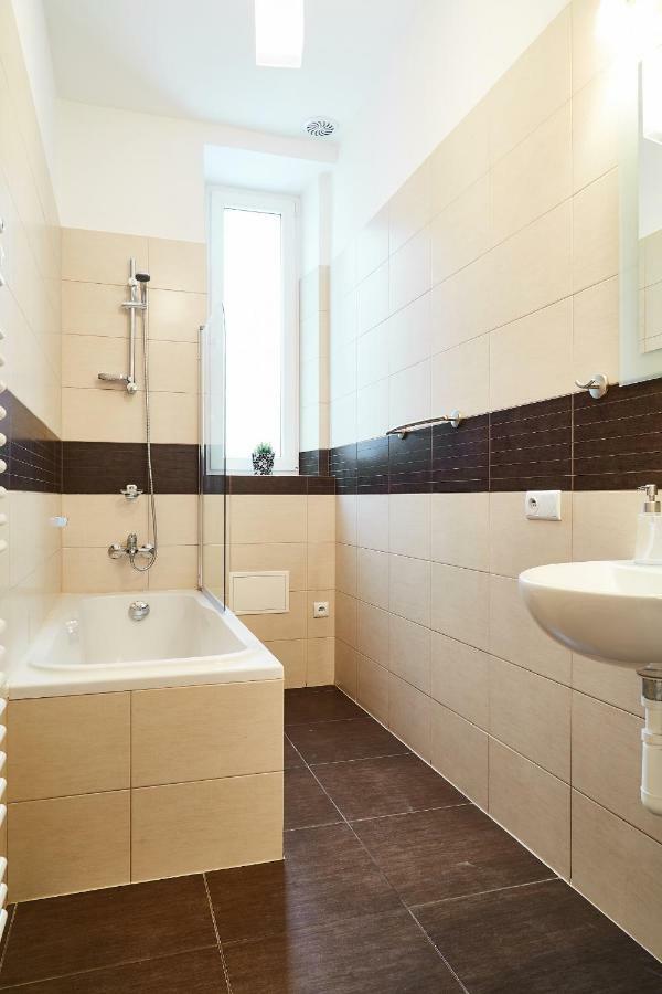 Modern Apartments Krakow Exterior photo